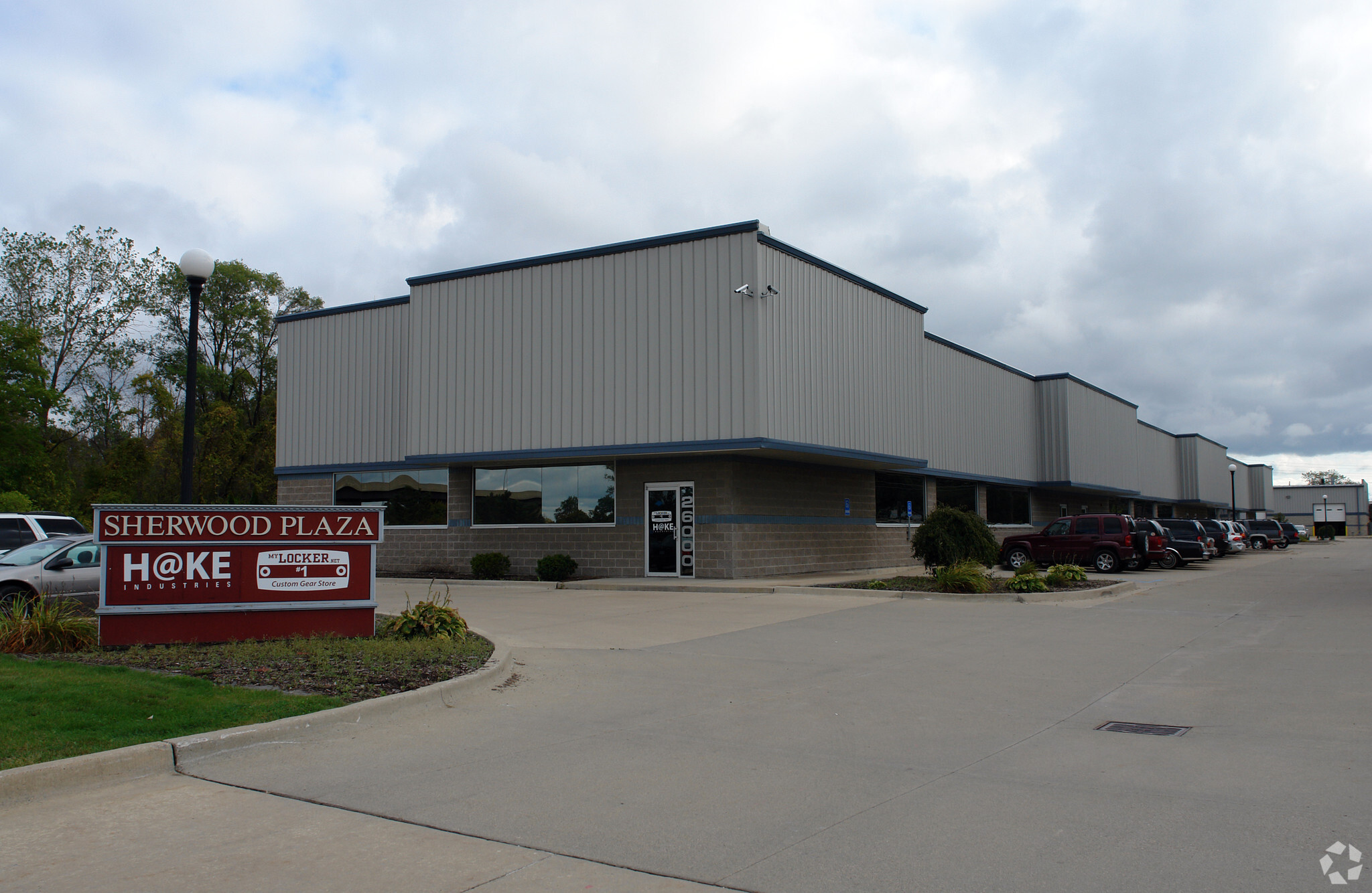26000-26200 Mound Rd, Warren, MI à louer Photo de l’immeuble– Image 1 sur 3