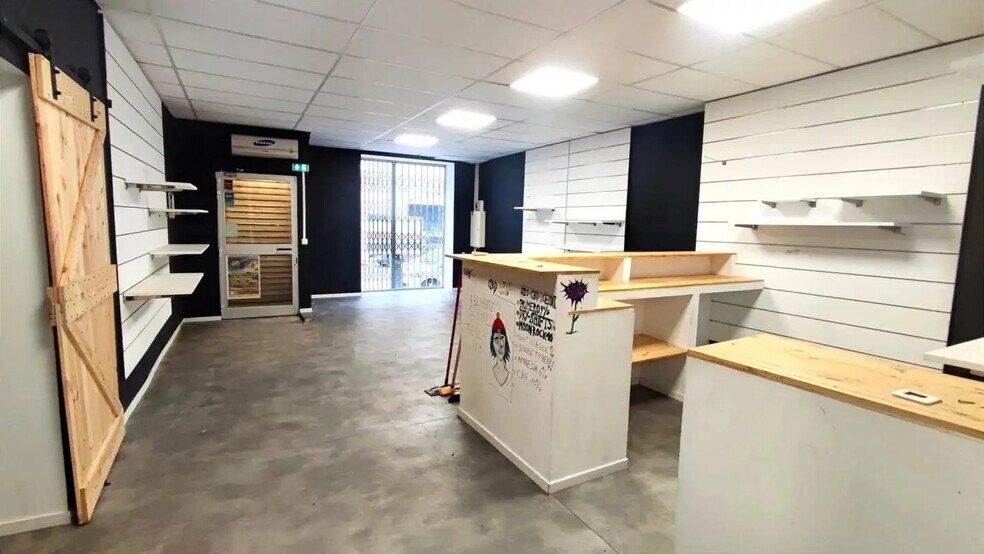 Local commercial dans Nice à louer - Photo de l’immeuble – Image 1 sur 7