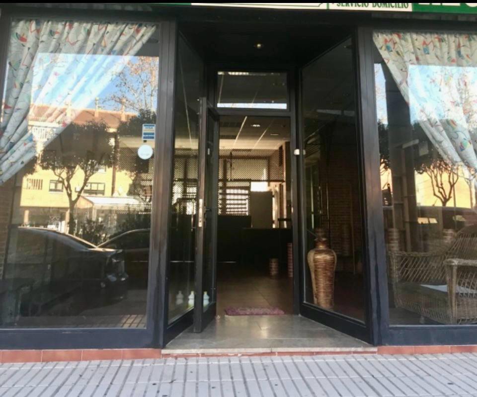 Local commercial dans Fuenlabrada, Madrid à louer Plan d’étage– Image 1 sur 14