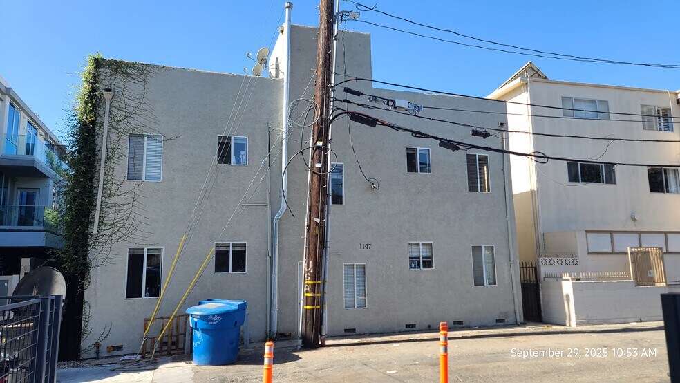 1147 6th St, Santa Monica, CA à vendre - Photo de l’immeuble – Image 2 sur 16