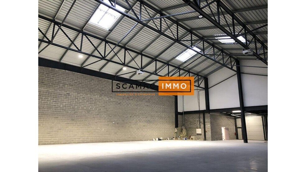 Local d’activités dans Gennevilliers à louer - Photo de l’immeuble – Image 2 sur 4