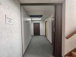 145 N 46th St, Lincoln, NE à louer Photo intérieure– Image 1 sur 7