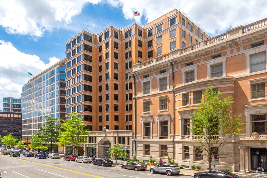 750 17th St NW, Washington, DC à louer - Photo de l’immeuble – Image 1 sur 11