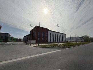 Plus de détails pour Local d'activités à louer