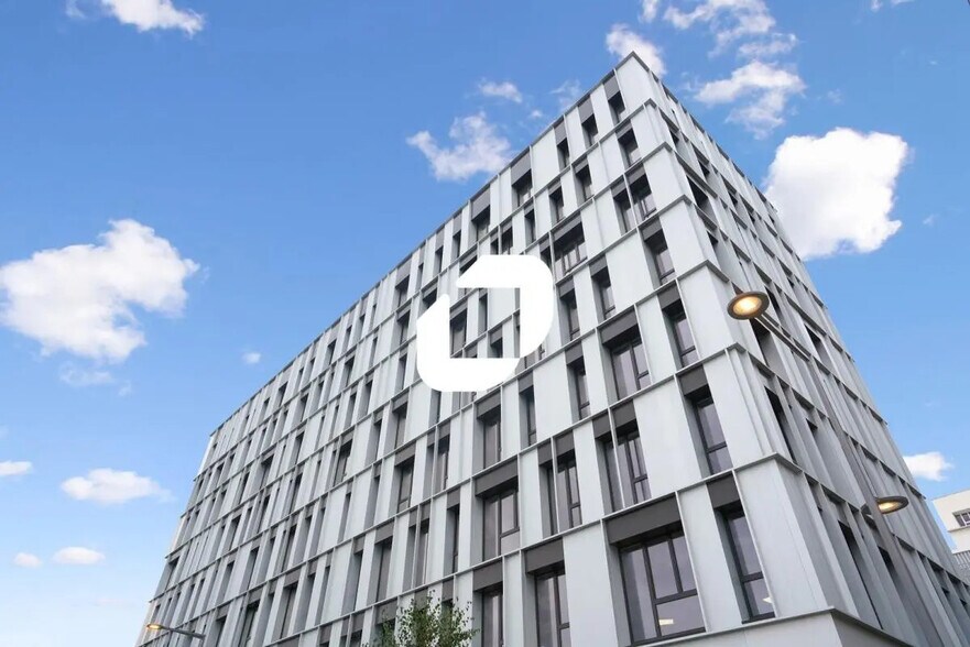 Bureau dans Champs-sur-Marne à vendre - Photo de l’immeuble – Image 3 sur 14