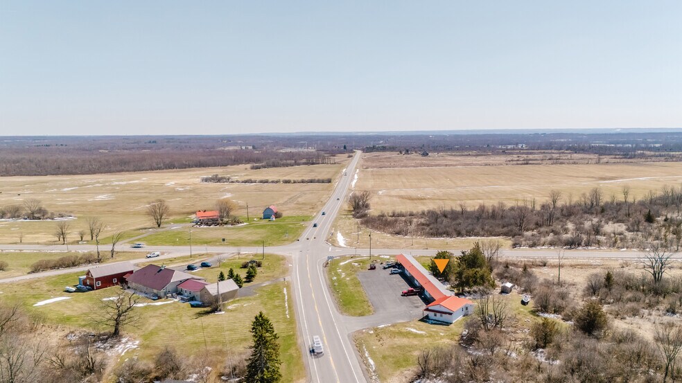 29613 NY-12, Clayton, NY à vendre - Photo de l’immeuble – Image 3 sur 20