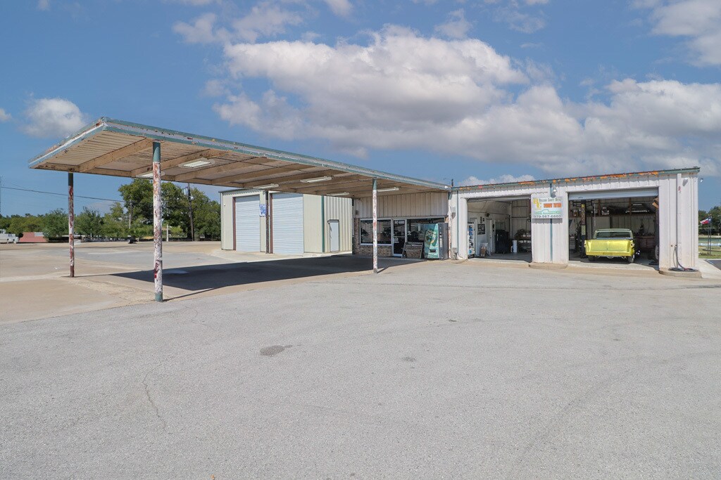 415 TX-36, Caldwell, TX à vendre Photo principale– Image 1 sur 46