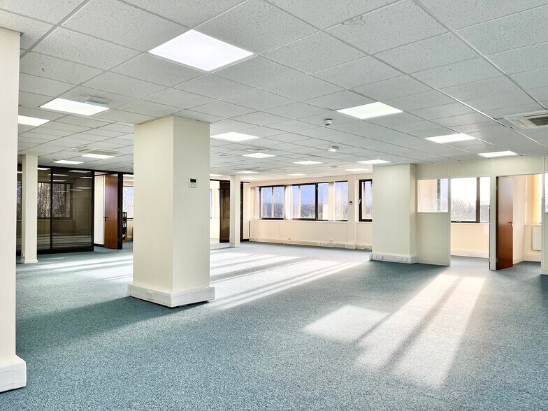 1 Moulton Court, Anglia Way, Northampton à louer - Photo de l’immeuble – Image 3 sur 3