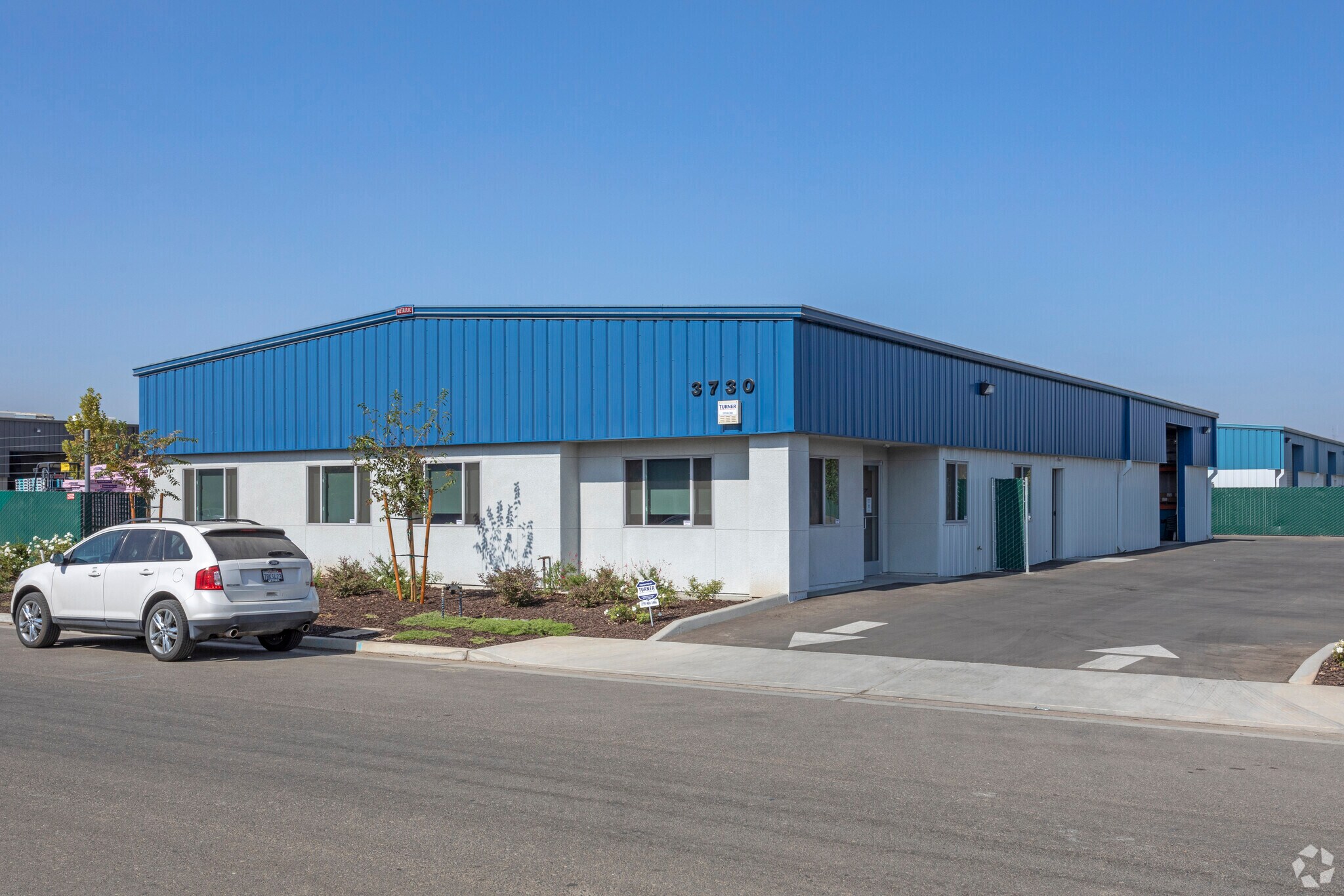 3730 W Swift Ave, Fresno, CA à louer Photo principale– Image 1 sur 4