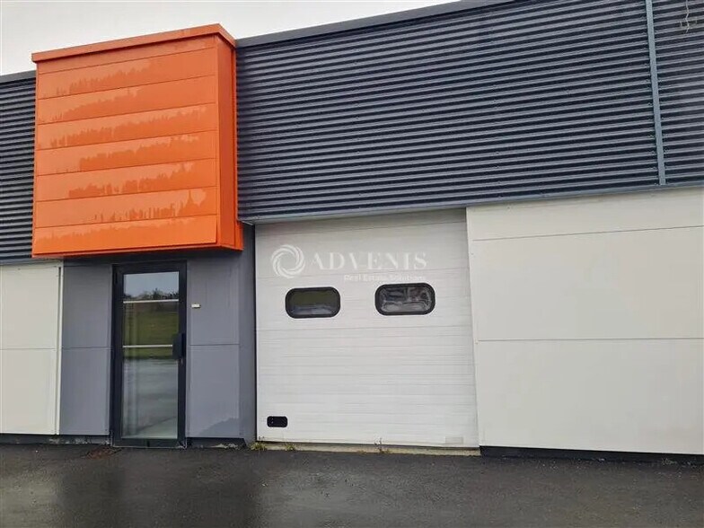 Local d’activités dans Lamballe-Armor à louer - Photo de l’immeuble – Image 2 sur 4