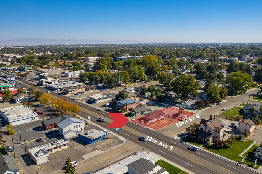 924 12th Ave S, Nampa, ID à vendre - Photo de l’immeuble – Image 3 sur 13