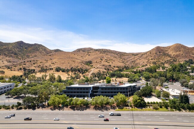 Plus de détails pour 30851 Agoura Rd, Agoura Hills, CA - Bureau à louer