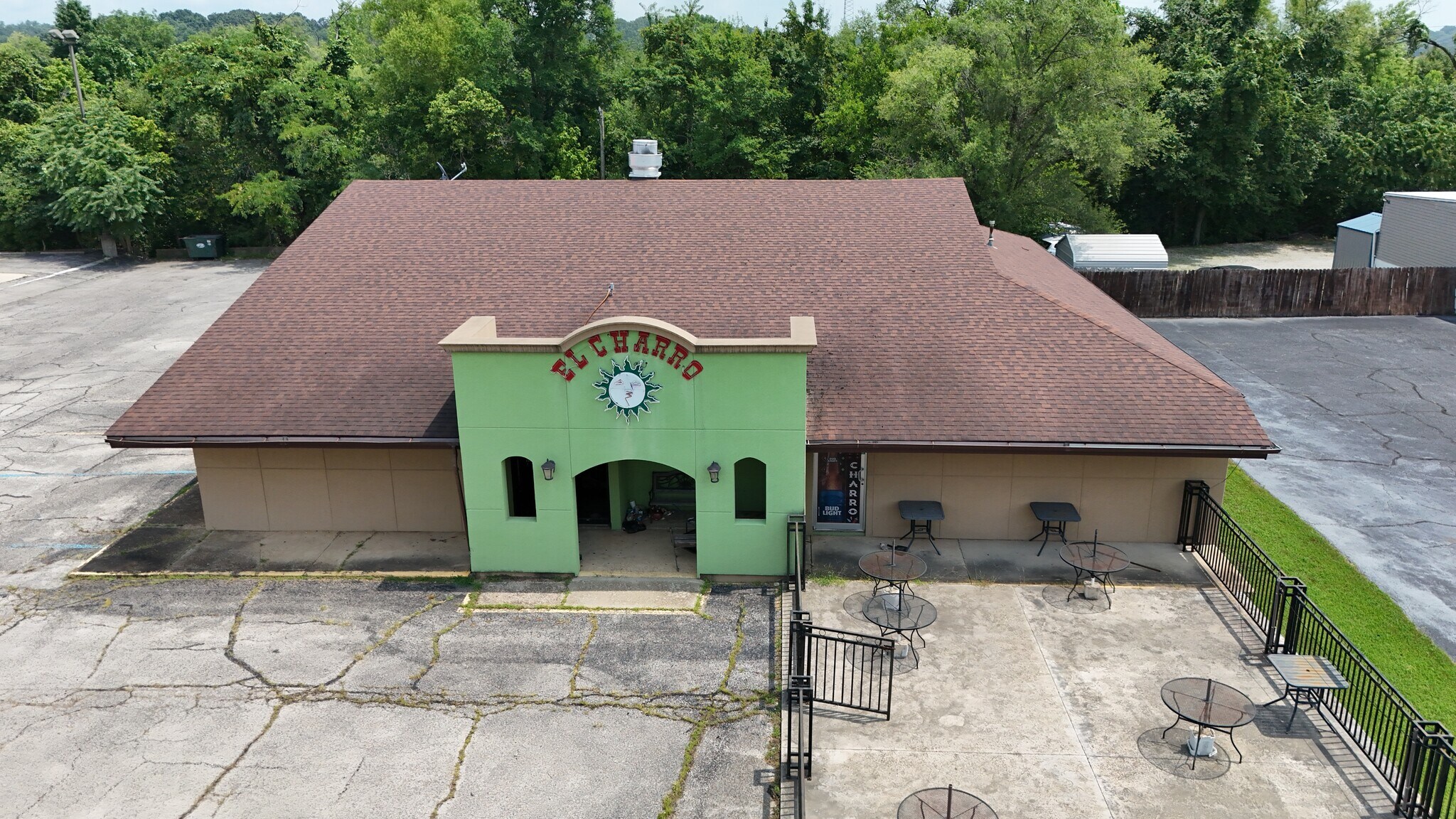 1710 Porter Wagoner Blvd, West Plains, MO à vendre Photo principale– Image 1 sur 8