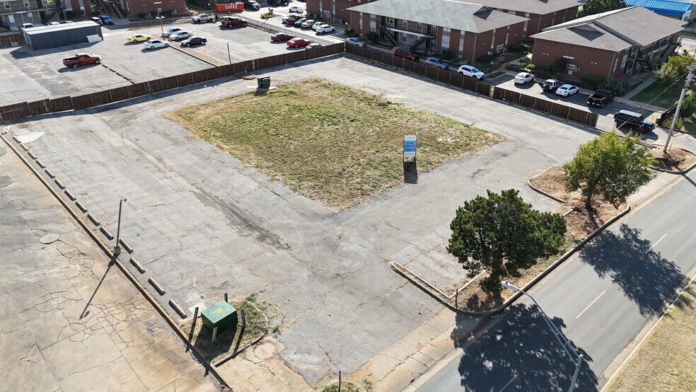 948 SW Grand Blvd, Oklahoma City, OK à louer - Photo de l’immeuble – Image 2 sur 7