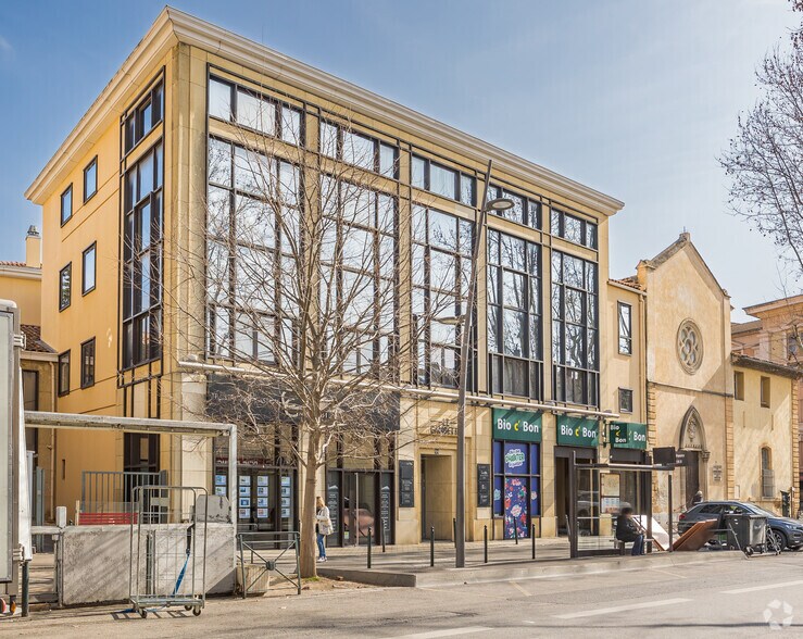 11 Cours Gambetta, Aix-en-Provence à louer - Photo principale – Image 1 sur 4