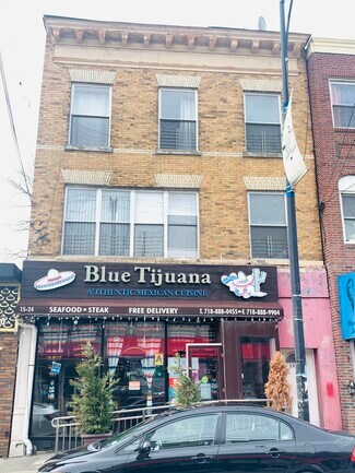 Plus de détails pour 15-24 College Point Blvd, College Point, NY - Local commercial à vendre