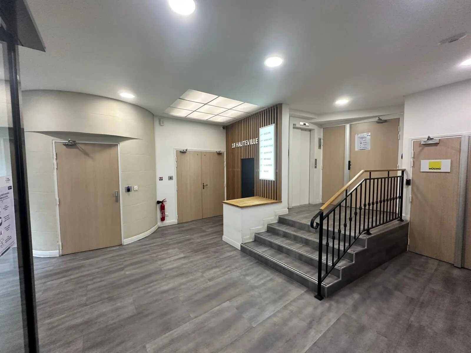 18 Rue D'Hauteville, Paris à louer Hall d’entrée– Image 1 sur 6