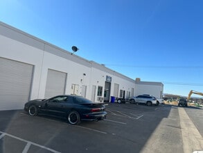 17525 Alder St, Hesperia, CA à louer Photo intérieure– Image 1 sur 2