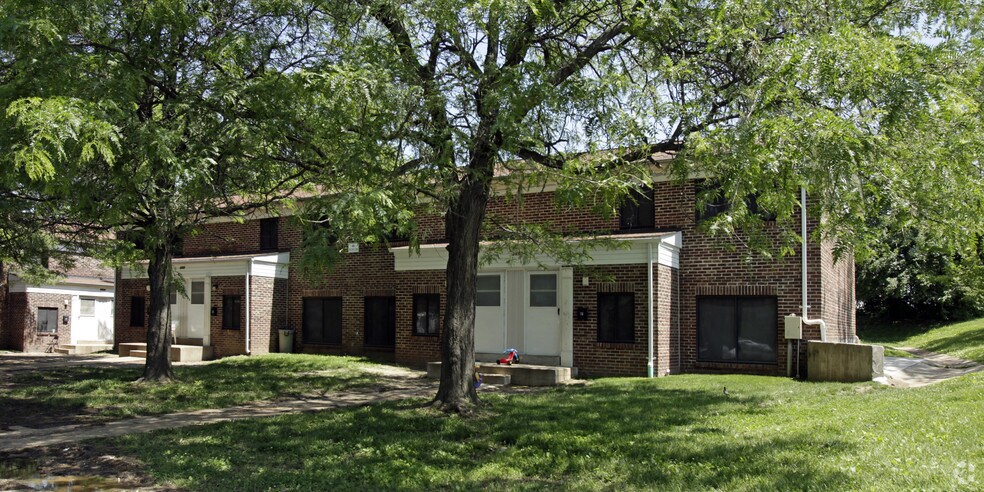 2682-2690 Tyrell Dr, Jennings, MO à vendre - Photo de l’immeuble – Image 2 sur 2