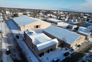 Plus de détails pour 211 S Elm St, Owosso, MI - Local d’activités à vendre