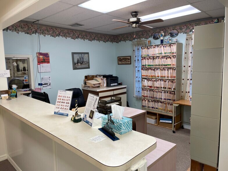 1406 16th St, Vero Beach, FL à vendre - Photo de l’immeuble – Image 3 sur 14