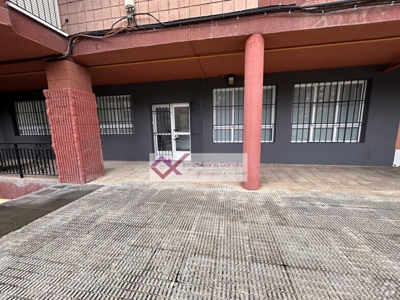 View Photo