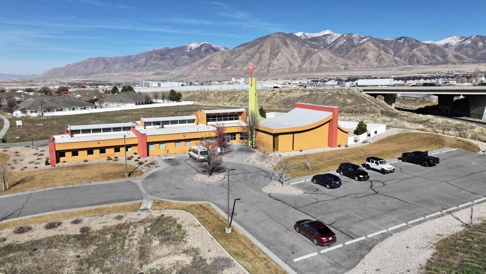 1784 N Aaron Dr, Tooele, UT à vendre - Photo principale – Image 1 sur 28