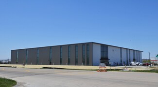 Plus de détails pour 655 Capitol Dr SW, Cedar Rapids, IA - Industriel/Logistique à louer