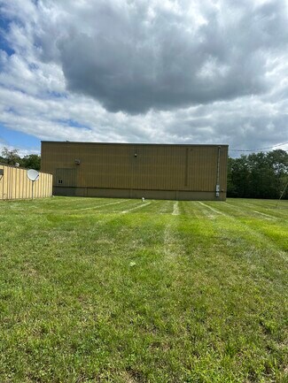 Plus de détails pour 10 Sabo Rd, Westland, PA - Local d’activités à vendre