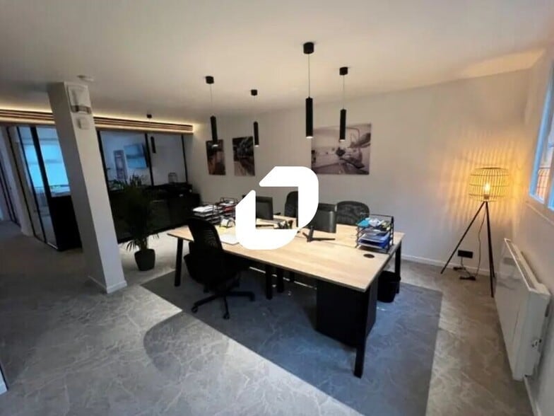 Bureau dans Montrouge à louer - Photo intérieure – Image 2 sur 8