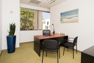 28202 Cabot Rd, Laguna Niguel, CA à louer Photo intérieure– Image 1 sur 1