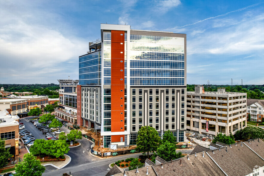 14819 Ballantyne Village Pky, Charlotte, NC à louer - Photo de l’immeuble – Image 3 sur 12