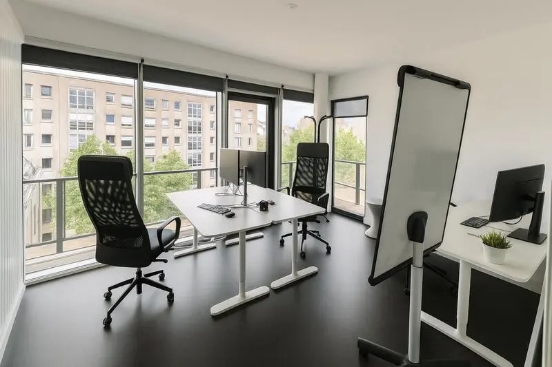 Bureau dans Nantes à louer - Photo de l’immeuble – Image 1 sur 12