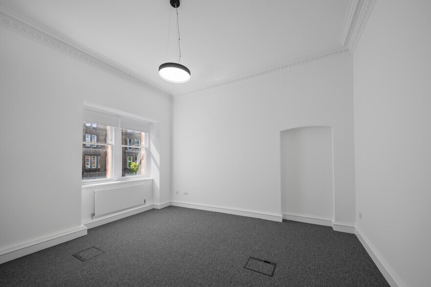 97-99 Mcdonald Rd, Edinburgh à louer - Photo de l’immeuble – Image 3 sur 4
