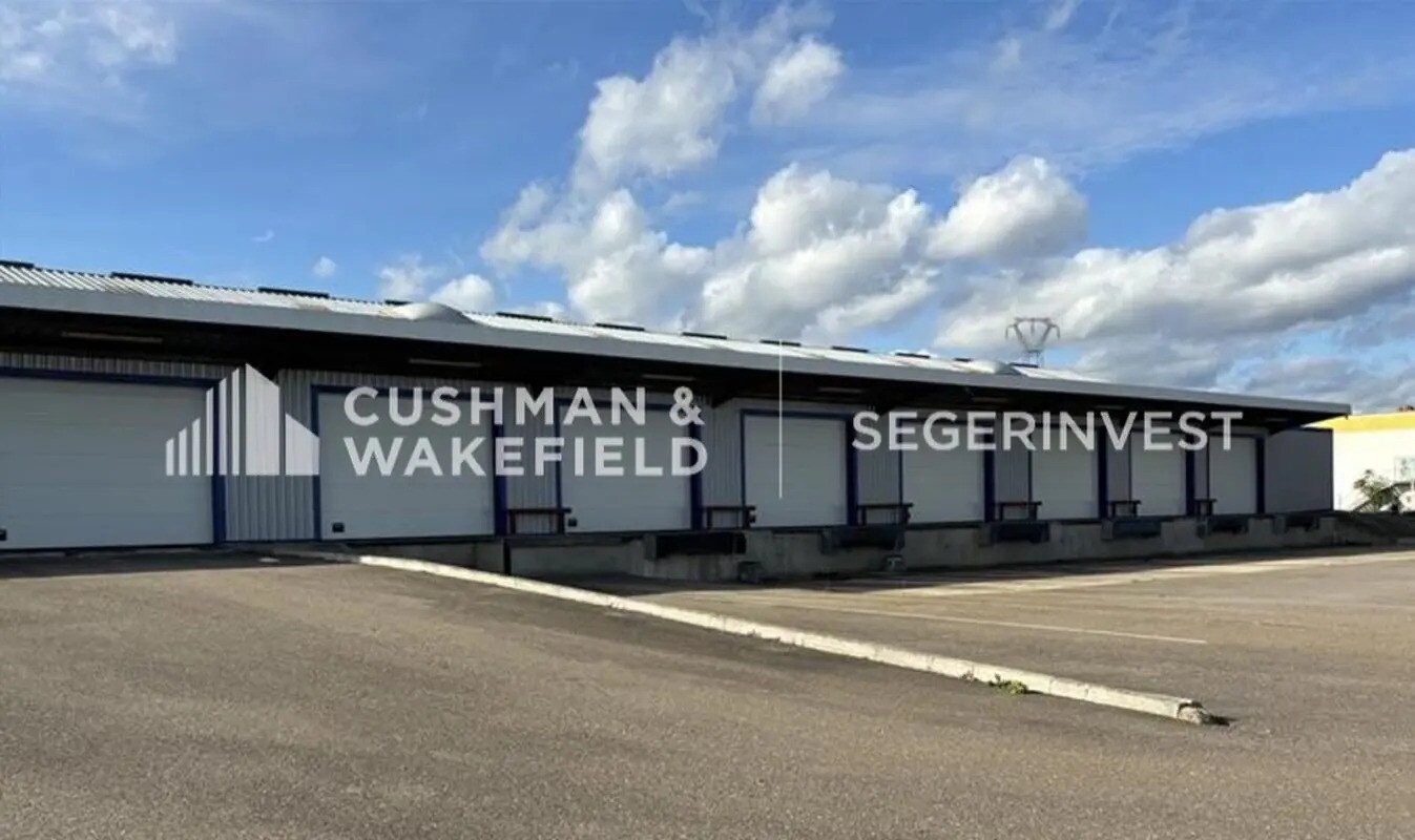 Local d’activités dans Couchey à louer Photo de l’immeuble– Image 1 sur 6