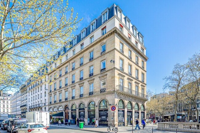 Plus de détails pour 16 Place De La Madeleine, Paris - Bureau à louer