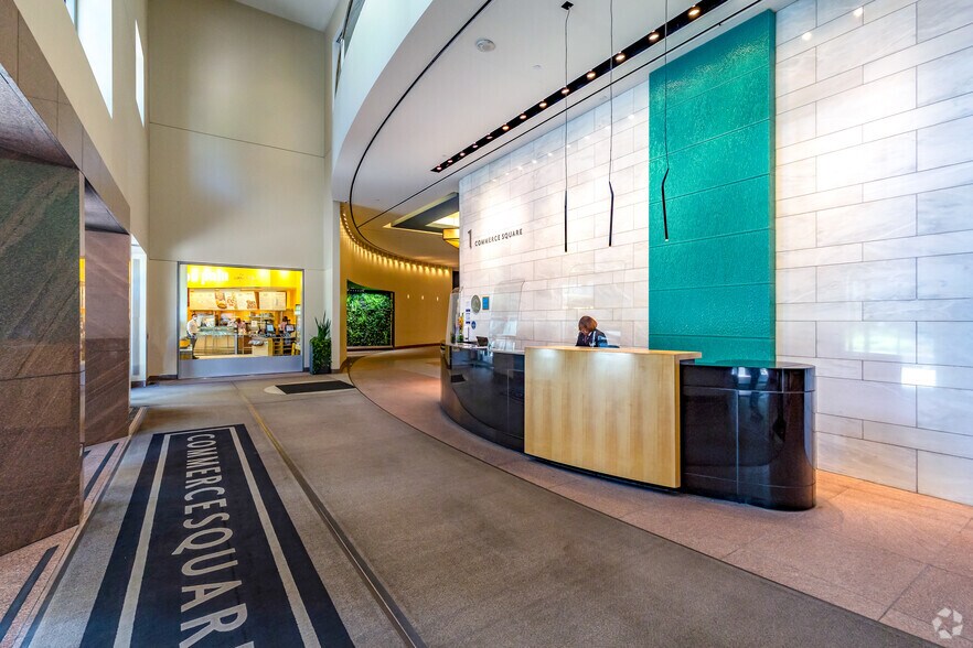 2005 Market St, Philadelphia, PA à louer - Hall d’entrée – Image 3 sur 35