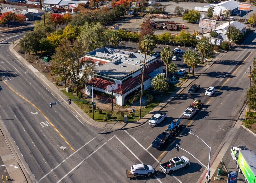 2490 Fair St, Chico, CA à louer - Photo de l’immeuble – Image 2 sur 23
