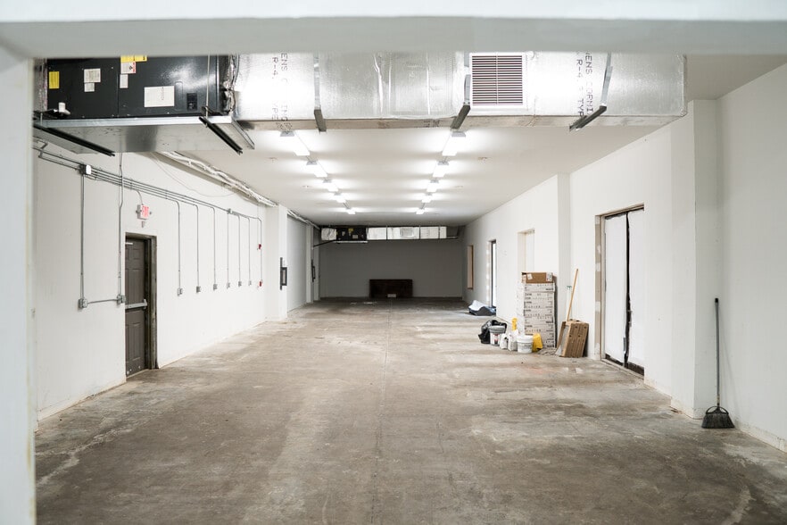 3780 NW 24th Blvd, Gainesville, FL à louer - Photo intérieure – Image 3 sur 33