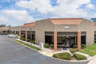 Plus de détails pour 1405 Spruce St, Riverside, CA - Local d’activités à vendre