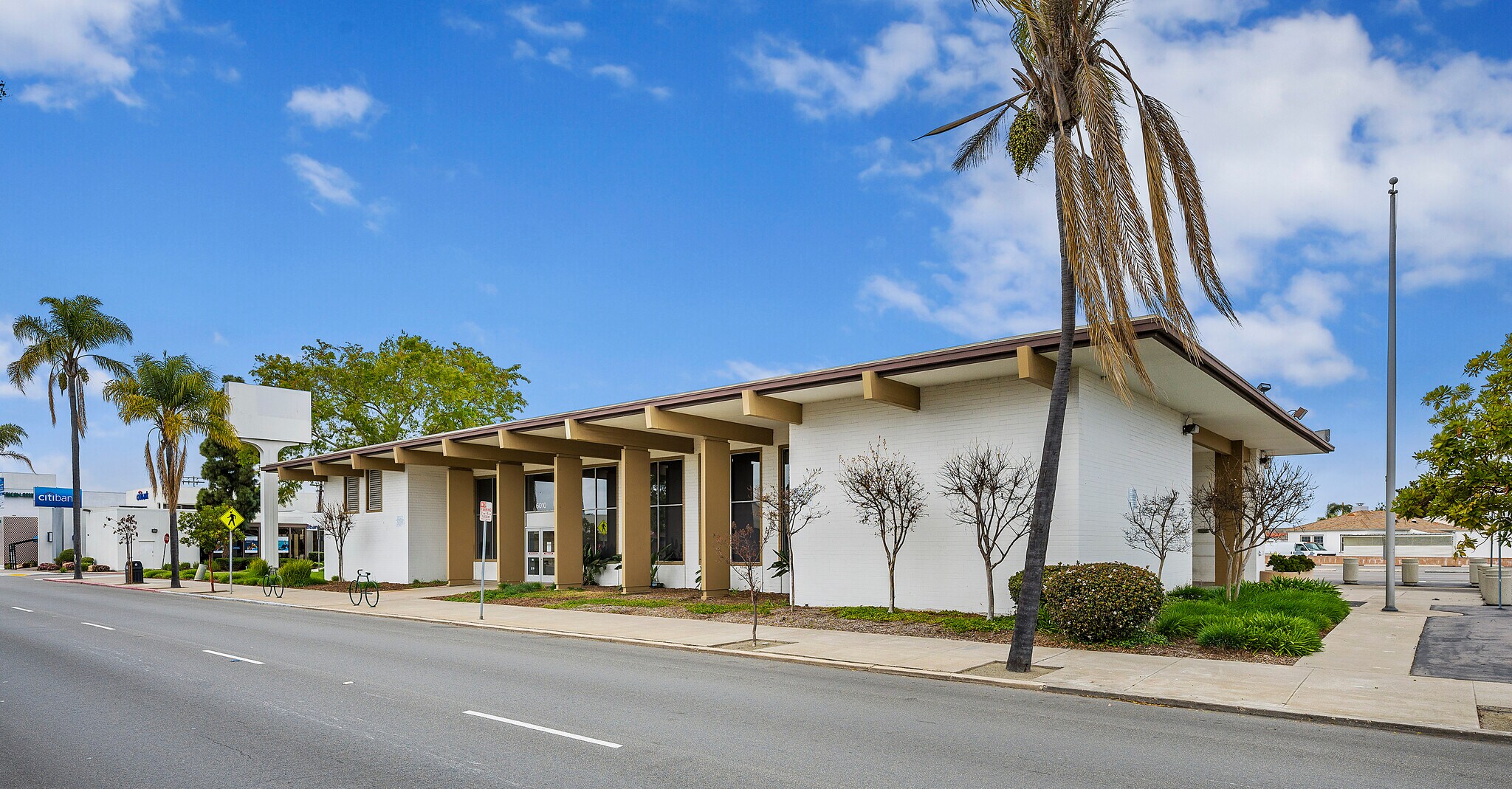 6010 El Cajon Blvd, San Diego, CA à vendre Photo principale– Image 1 sur 9
