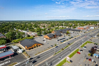 3608 Blvd Saint-Charles, Kirkland, QC - Vue aérienne  vue de carte