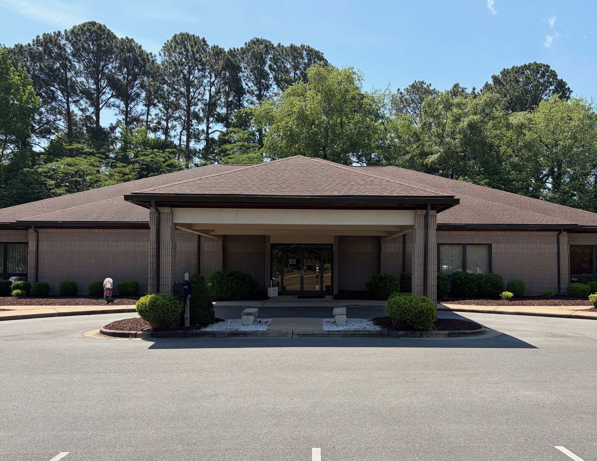 102 Handley Park Ct, Goldsboro, NC à vendre Photo de l’immeuble– Image 1 sur 9