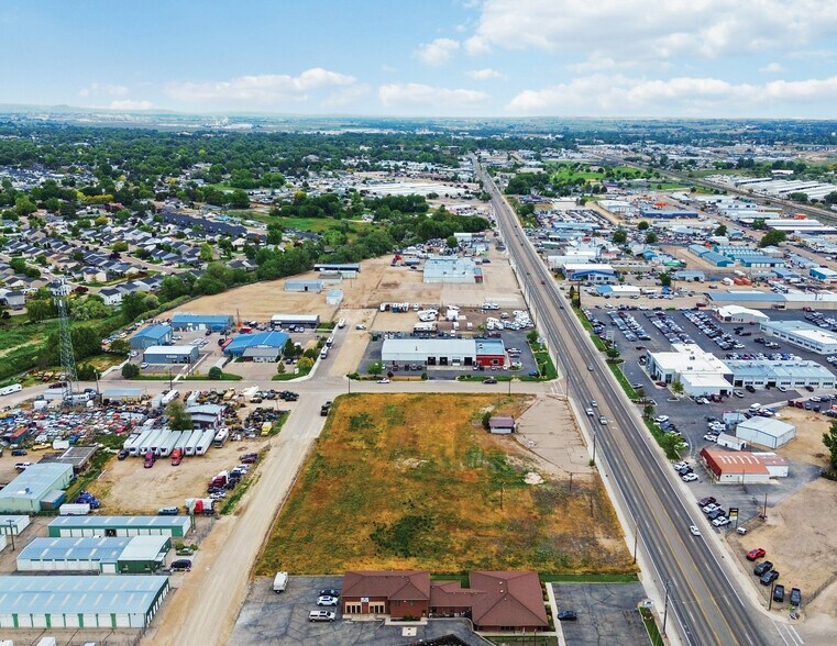 4102 Cleveland Blvd, Caldwell, ID à vendre - Photo de l’immeuble – Image 3 sur 5