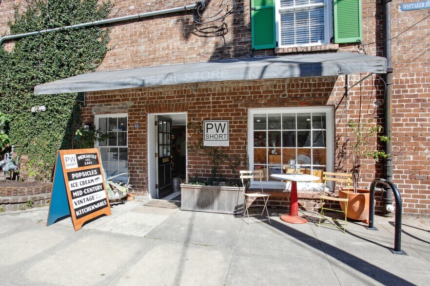 24 W Taylor St, Savannah, GA à vendre - Photo de l’immeuble – Image 3 sur 36