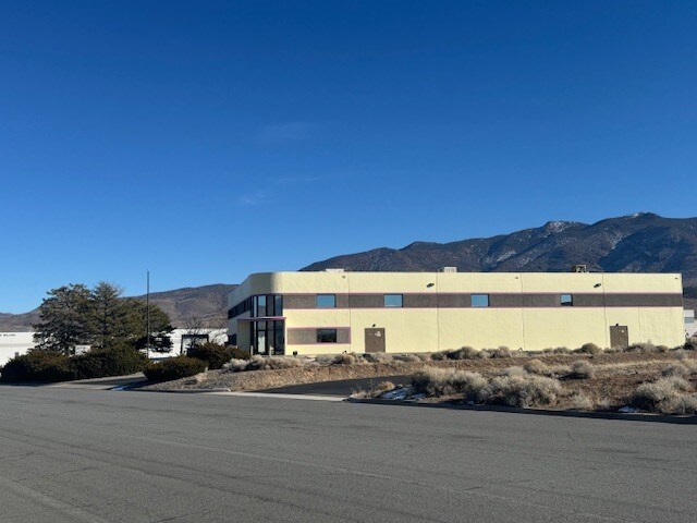 5 Airpark Vista Blvd, Dayton, NV à louer - Photo principale – Image 1 sur 8
