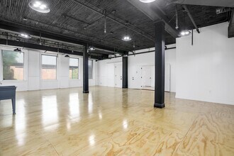 174 S Clark St, Detroit, MI à louer Photo intérieure– Image 1 sur 10