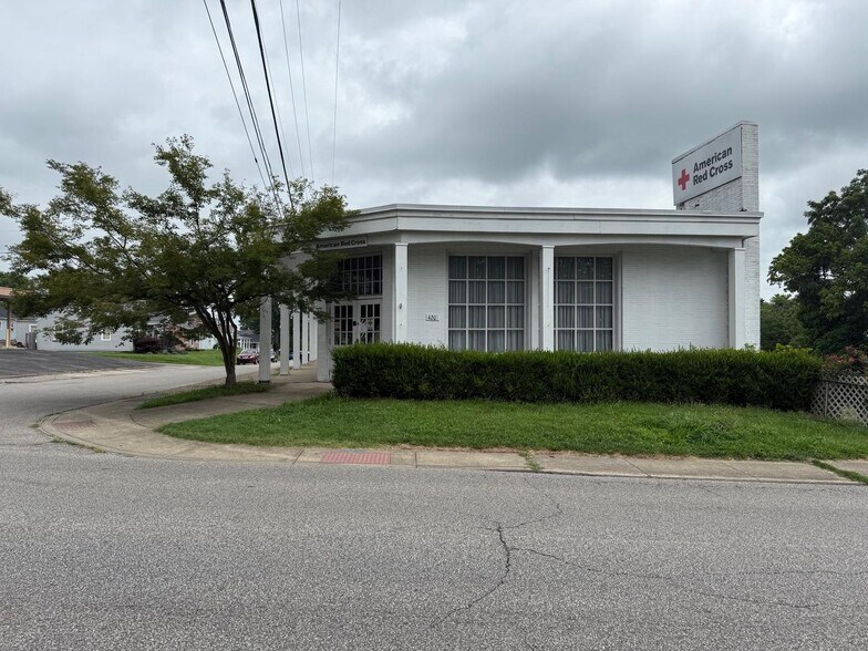 4201 Blackburn Ave, Ashland, KY à vendre - Photo de l’immeuble – Image 3 sur 23