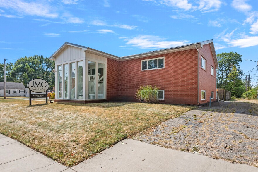 2445 S 5th St, Springfield, IL à vendre - Photo de l’immeuble – Image 3 sur 50
