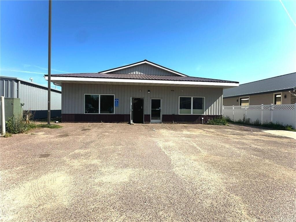 1528 Oxford St, Worthington, MN à vendre Photo principale– Image 1 sur 5